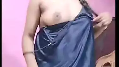 Young Bengali viral girl naked show for boyfriend