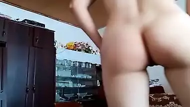 I Am An Indian Pinay Desi Viral Married Woman Who Wants To Suck From Tits Milk