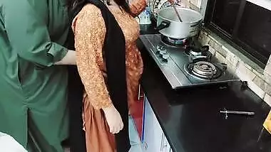 Desi Indian Wife Fucked In Kitchen In Both Holes With Clear Hindi Audio