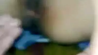 Guy fucks his sexy GF’s tight pussy in Hindi xxx MMS