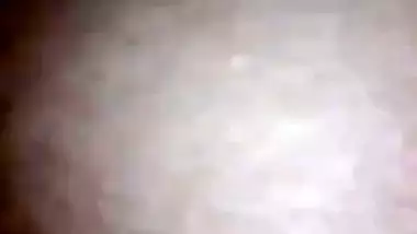 XXX video of Desi charmer with the fat body who fools around MMS