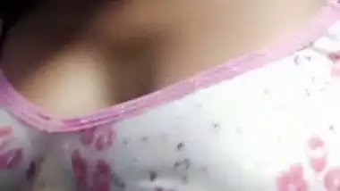 Round boobs college girl removing bra and topless