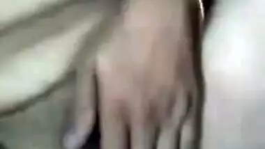 Village Bengali mom gets naked and rubs Desi XXX twat for the camera