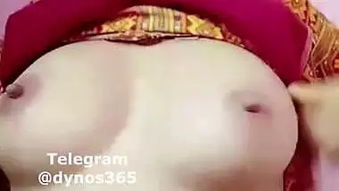 Cute famous girl Divya live cam nude act for money