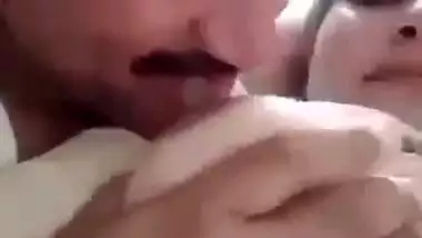 Desi boobs sucking video of a big boob lady and her lover