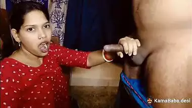 Devar tempts Bhabhi and records a desi sex video with her