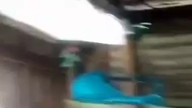Village bhabhi showing pussy and fingering viral live call