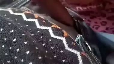 Devar sees ass and gets a blowjob in Bhabhi sex MMS