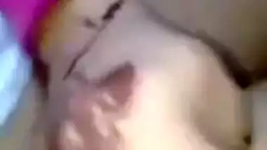 Desi girl with tattooed hands holds the sex camera to film her XXX body