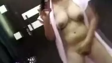 Janata Curfew bored desi girl MMS