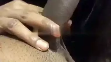 Mature aunt records her blowjob MMS sucking a young dick