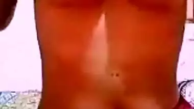 India babe bought a webcam to perform XXX strip show for wankers