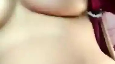 Pakistani aunty full nude body showing for lover