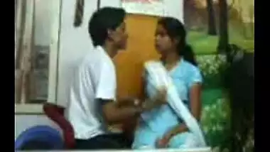 Free porn scandal mms of desi young girl with her lover mms