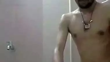 Desi couple fucking xxx in bathroom under shower