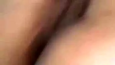 Girlfriend pussy showing on WhatsApp Bengali sex chat