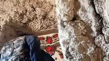 Pashto bhabhi fuck in standing position in rock house