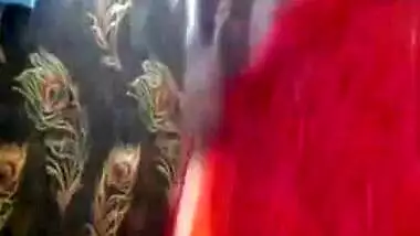 Indian female exposes her sex fun parts in the XXX webcam show