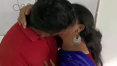 Marathi college lecturer HD sex porn with colleague