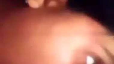 Village lady enjoys deep blowjob and desi chudai