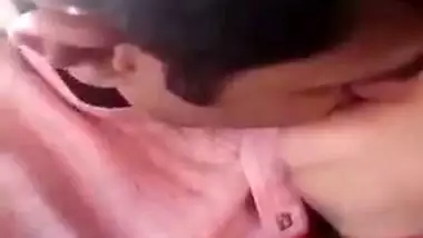 Pakistani boss secretary fondling sex in car video