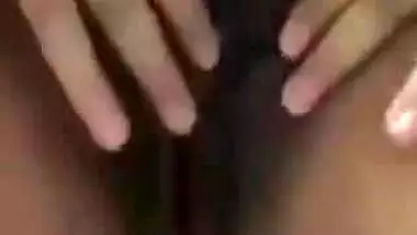Desi bhabi show her big boobs and pussy