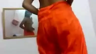 Teen Desi girl gets naked in front of camera trying to wear XXX skirt