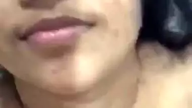 Girlfriend rubbing pussy xxx and fingering video making