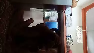 Indian kiss and fuck homemade porn