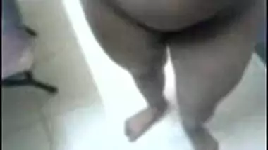 Desi sneha aunty sucking cock