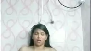Excited Indian lassie has no choice but to masturbate in the shower room