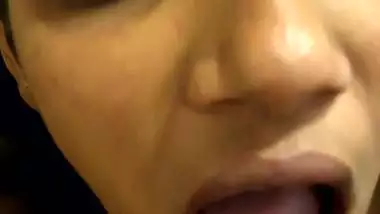 Desi Bank staff blowjob video – 2