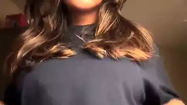 36c boobs size showing topless viral Indian girlfriend