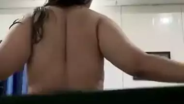 Bengali girl opening towel and fingering nude pussy