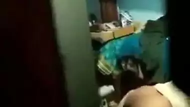 Son records his father’s desi MMS fucking his aunt