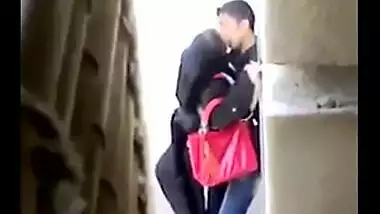 Hyderabad Muslim girl outdoor sex mms scandal