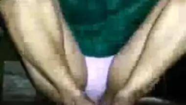 Horny village girl amazing Desi pussy show MMS video