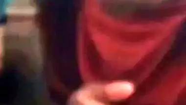 Muslim lady eats her husband’s asshole in desi porn