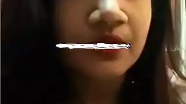 Indian Beautiful Smoker Girl Live