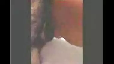 Fsiblog – Desi college girl giving hot blowjob to her neighbor MMS