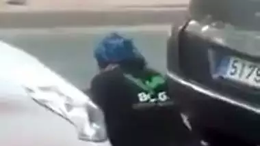 Cheating Desi wife caught in outdor with another man by husband XXX mms