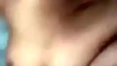 Cute Desi college girl shows her perfect tits and tight pussy on XXX cam