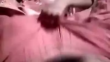 Shy girl fucks her pussy with a brinjal in xxx viral MMS