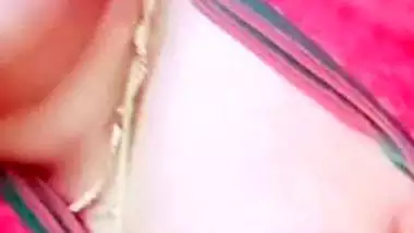 Cheating bhabhi shows boobs and pussy to secret lover