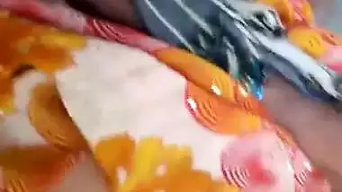 Granny will get a lift only if she shows her desi pussy