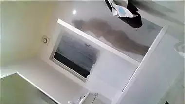 Hottest figure naked bathing and fingering viral videos